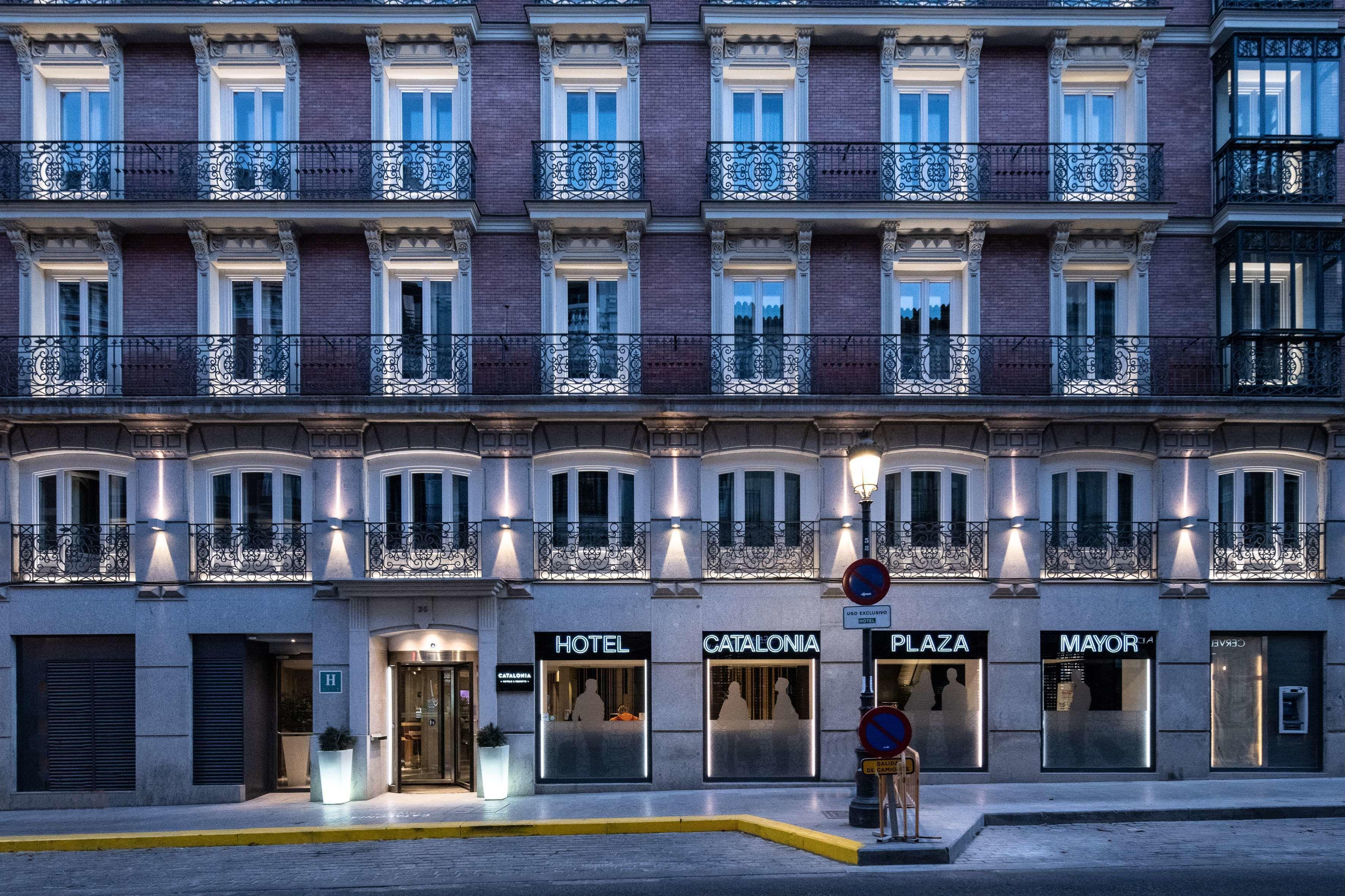 Catalonia Plaza Mayor — Photos 1
